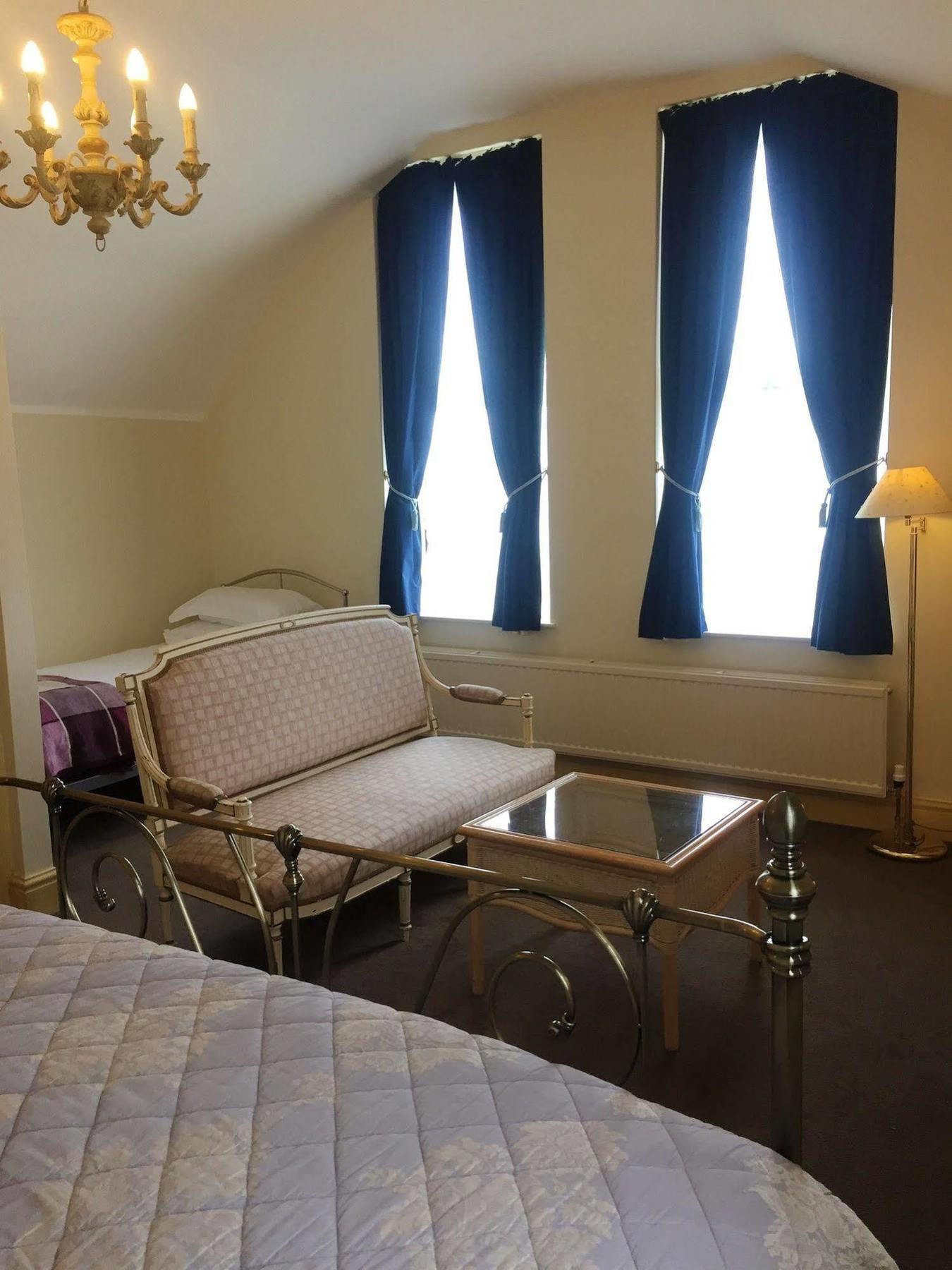 The Beaumont Accommodation Лаут Экстерьер фото