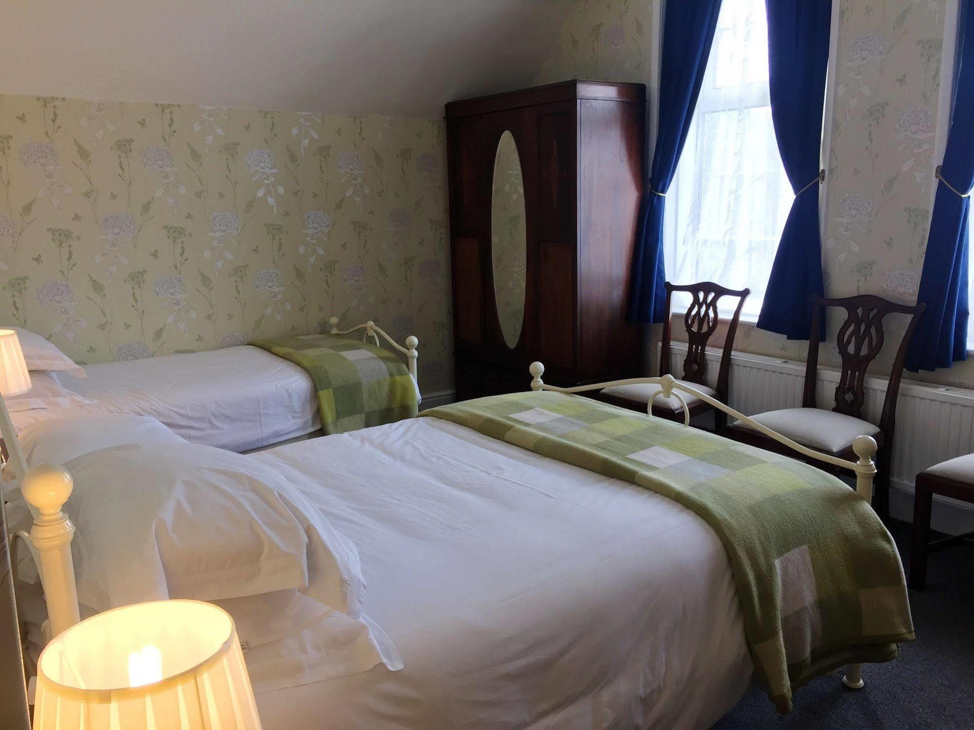 The Beaumont Accommodation Лаут Экстерьер фото